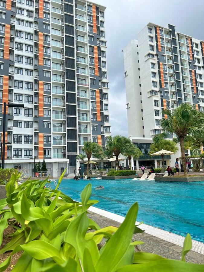 Timurbay By Irish Studio Suite Seaview Wifi Netflix Kuantan Eksteriør bilde
