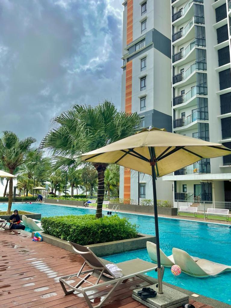 Timurbay By Irish Studio Suite Seaview Wifi Netflix Kuantan Eksteriør bilde