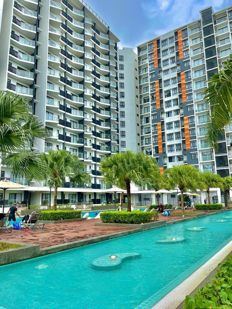 Timurbay By Irish Studio Suite Seaview Wifi Netflix Kuantan Eksteriør bilde
